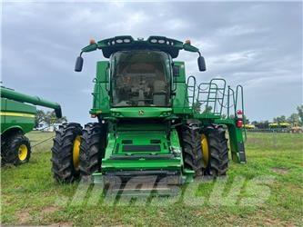 John Deere S780 Skördetröskor