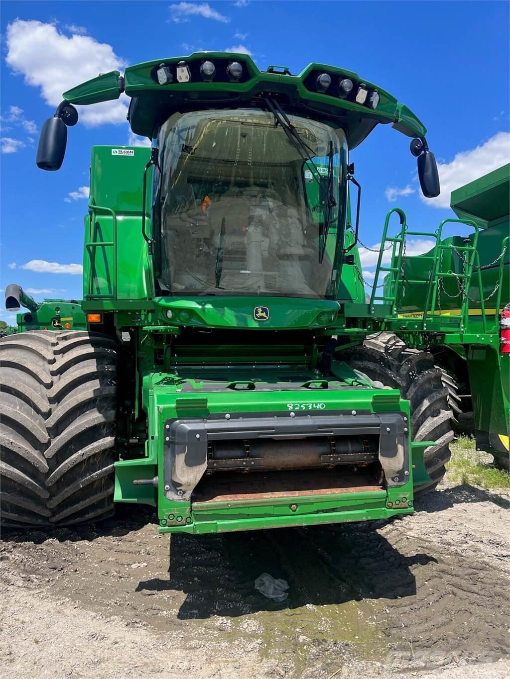 John Deere S790 Skördetröskor