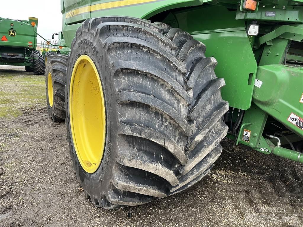 John Deere S790 Skördetröskor