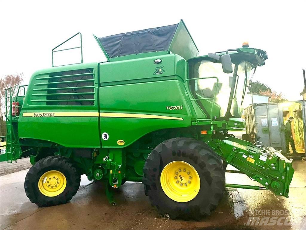 John Deere T670 Skördetröskor