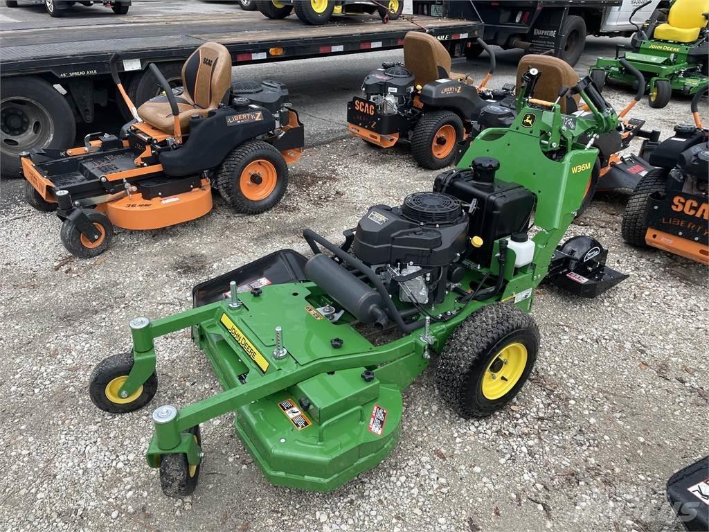 John Deere W36M Gågräsklippare