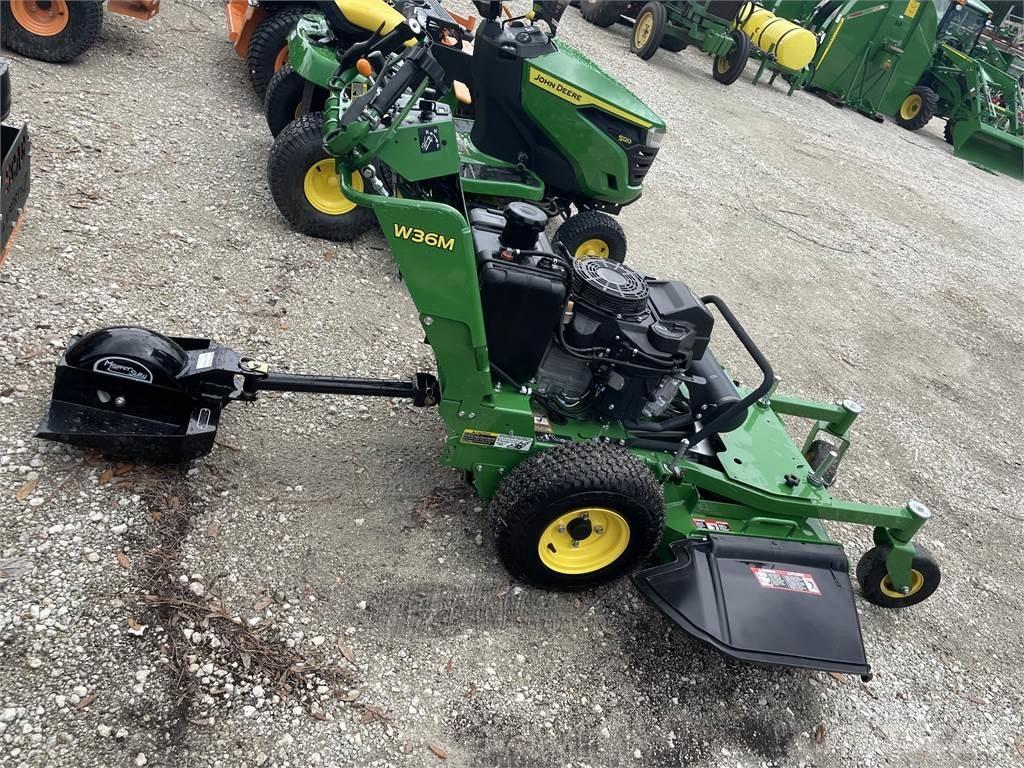 John Deere W36M Gågräsklippare