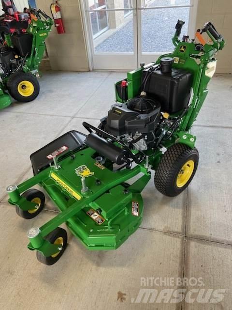 John Deere W36R Gågräsklippare