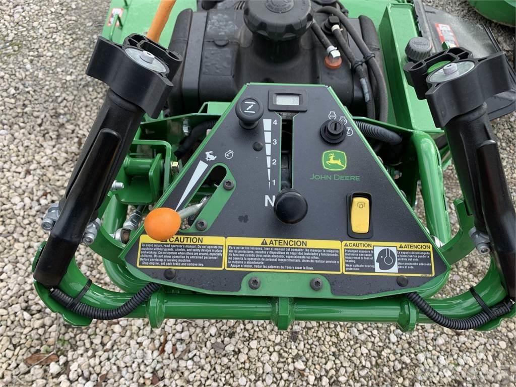 John Deere W52R Gågräsklippare