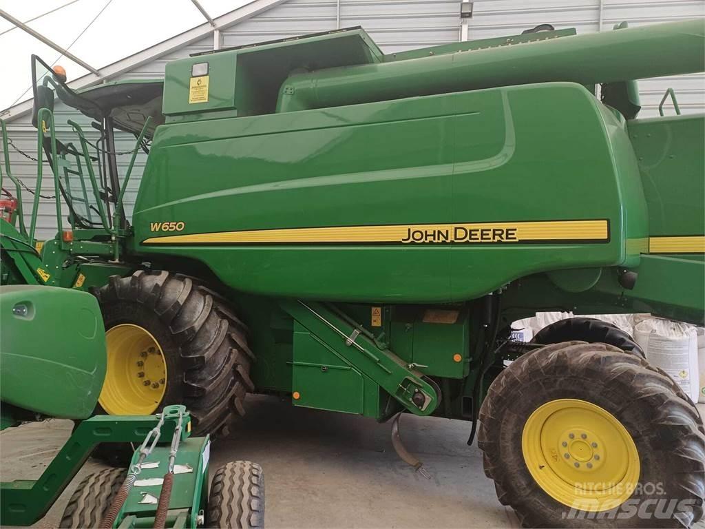 John Deere W650 Skördetröskor
