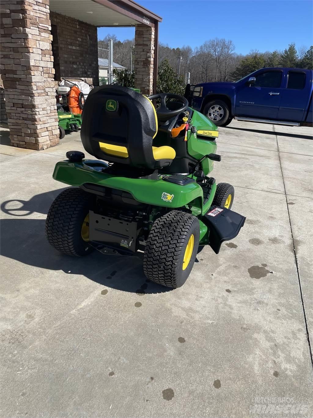 John Deere X350 Kompakttraktorer