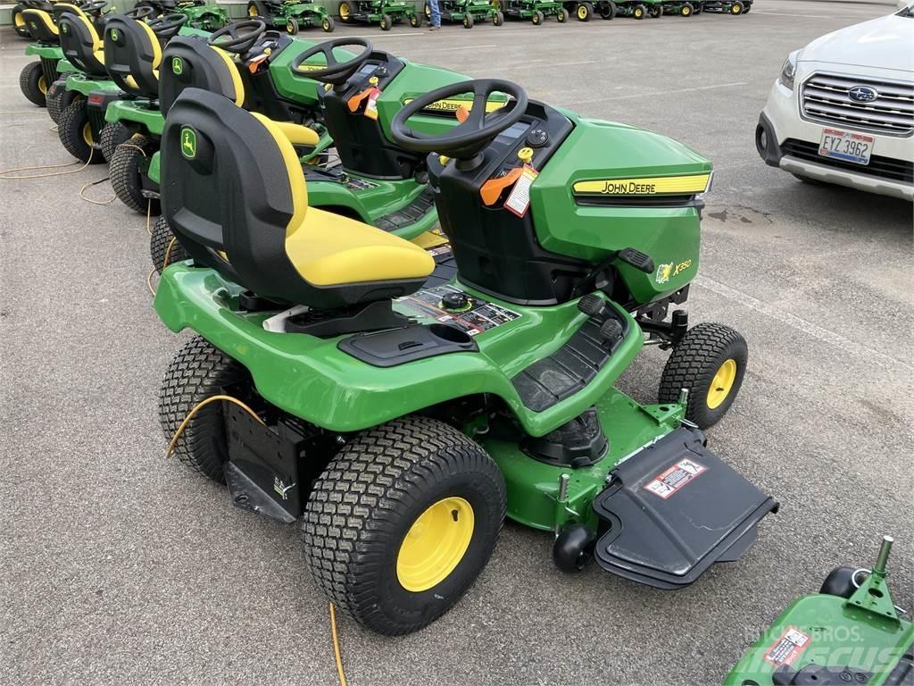 John Deere X350 Kompakttraktorer