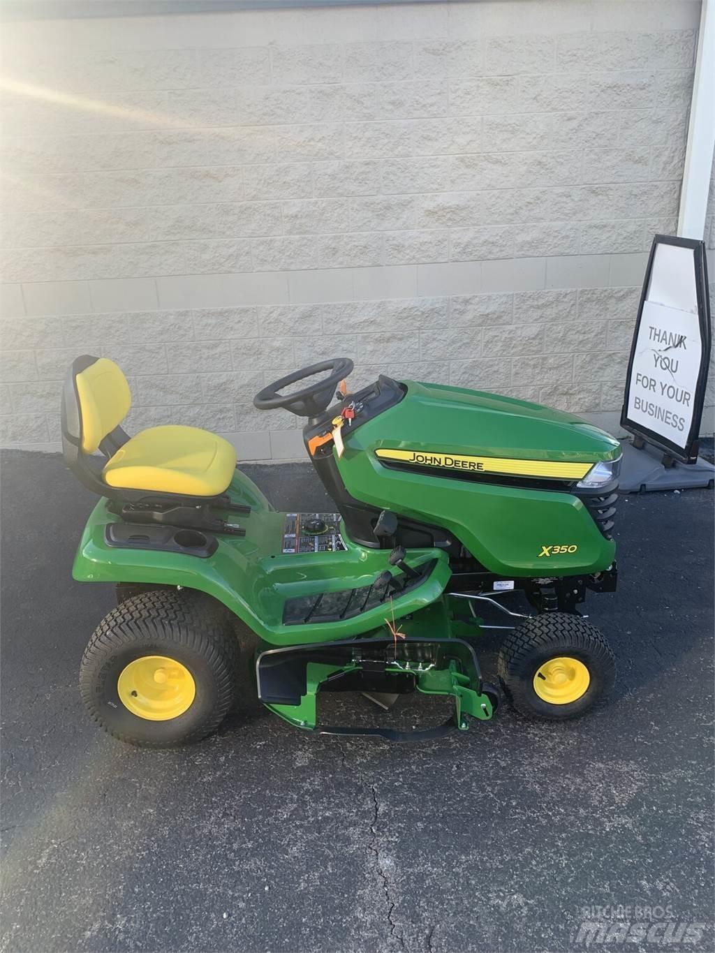 John Deere X350 Kompakttraktorer