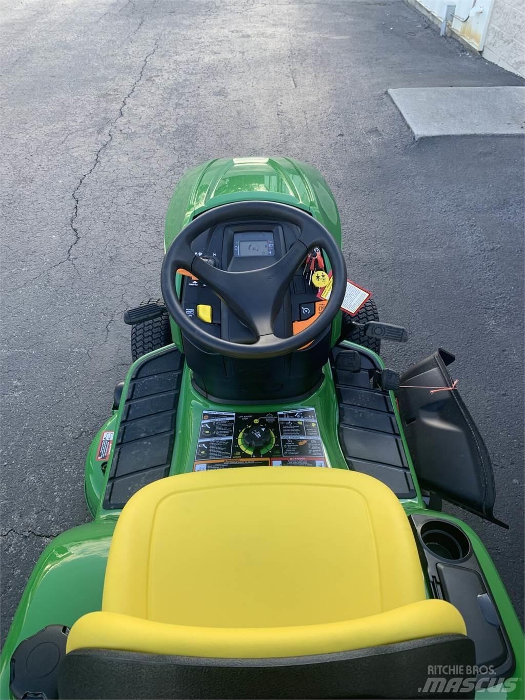 John Deere X350 Kompakttraktorer