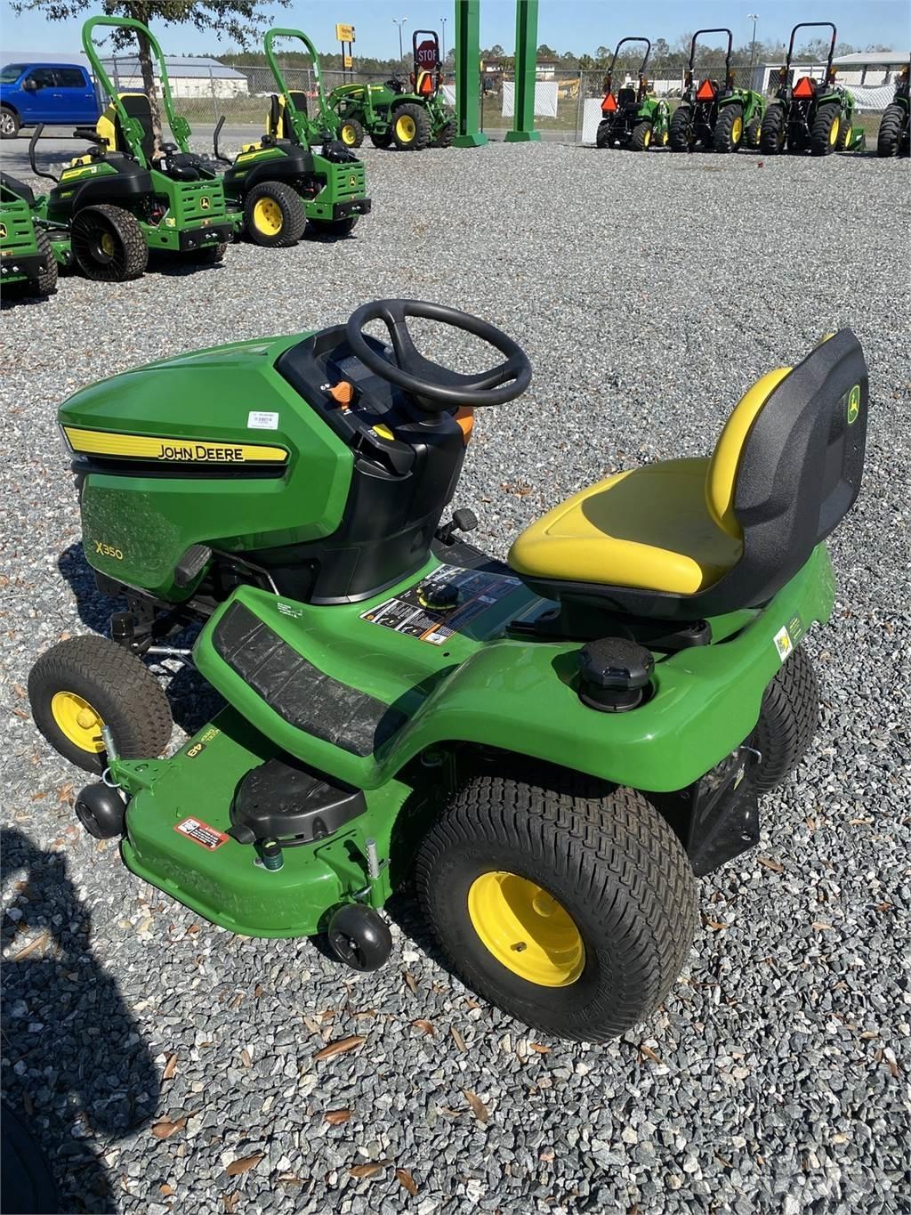 John Deere X350 Kompakttraktorer