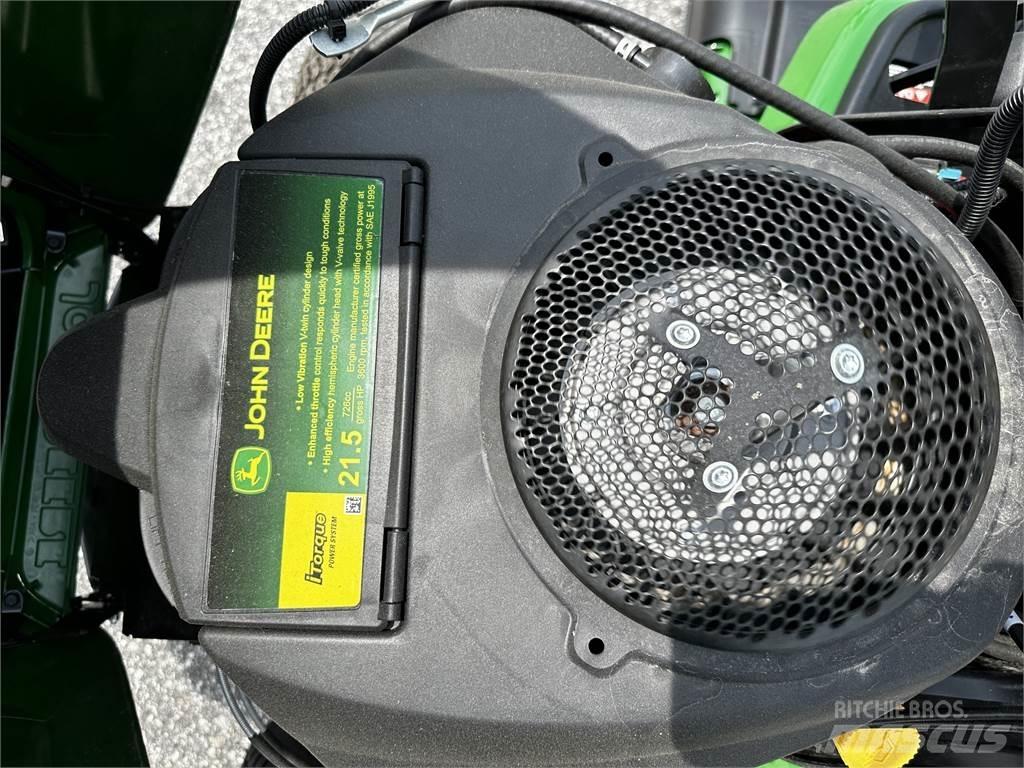 John Deere X370 Kompakttraktorer
