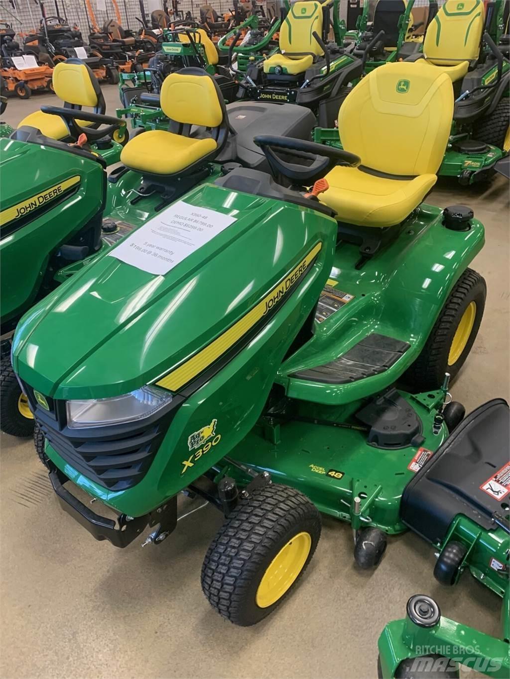 John Deere X390 Kompakttraktorer