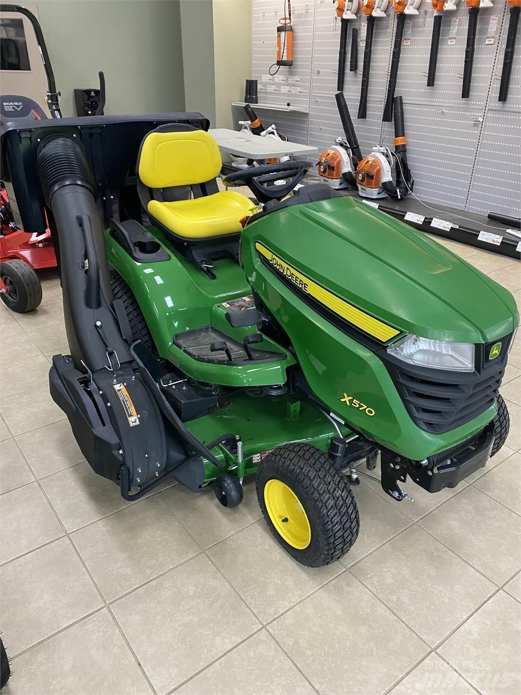 John Deere X570 Kompakttraktorer