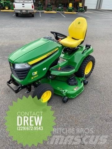 John Deere X580 Kompakttraktorer