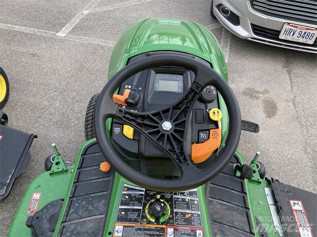 John Deere X580 Kompakttraktorer
