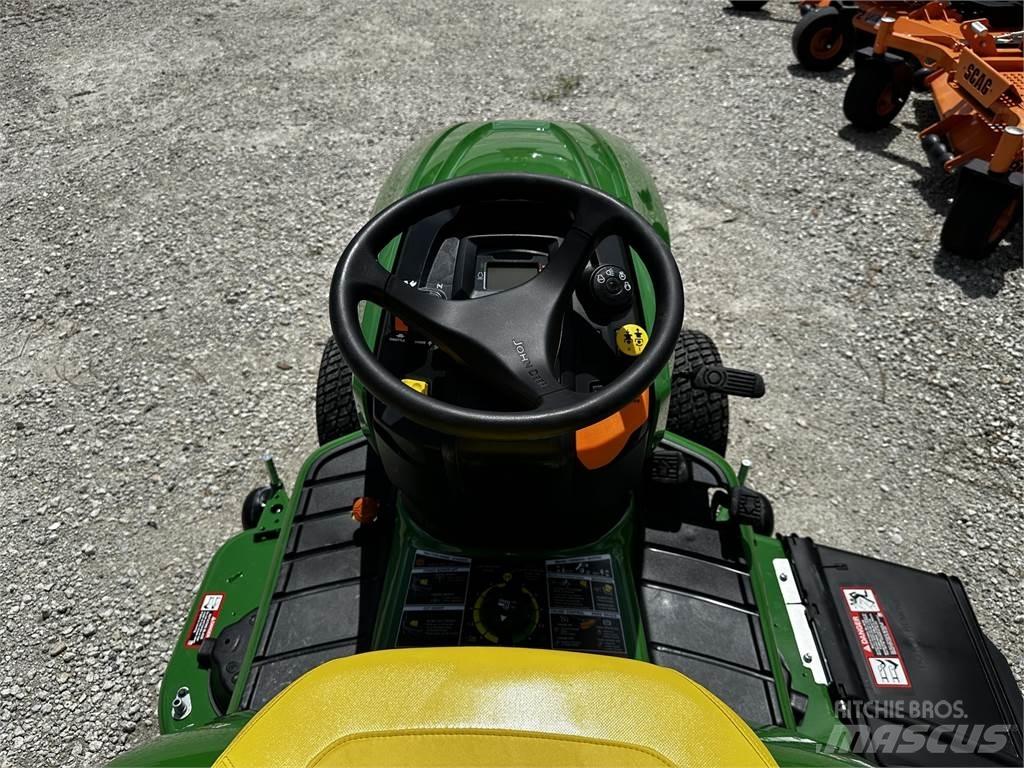 John Deere X584 Kompakttraktorer