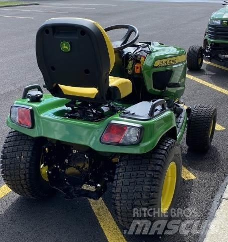 John Deere X730 Kompakttraktorer