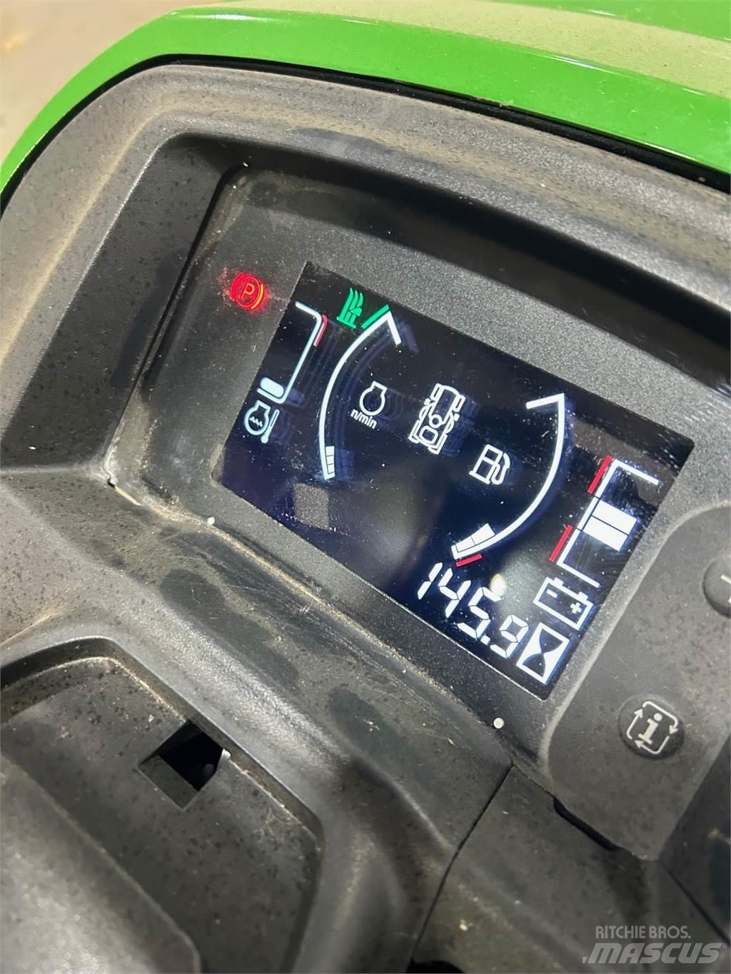 John Deere X730 Kompakttraktorer