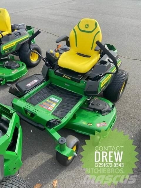 John Deere Z330R Nollsvängare