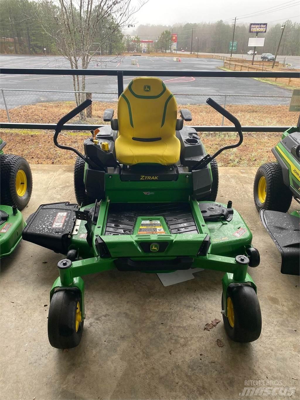 John Deere Z330R Nollsvängare