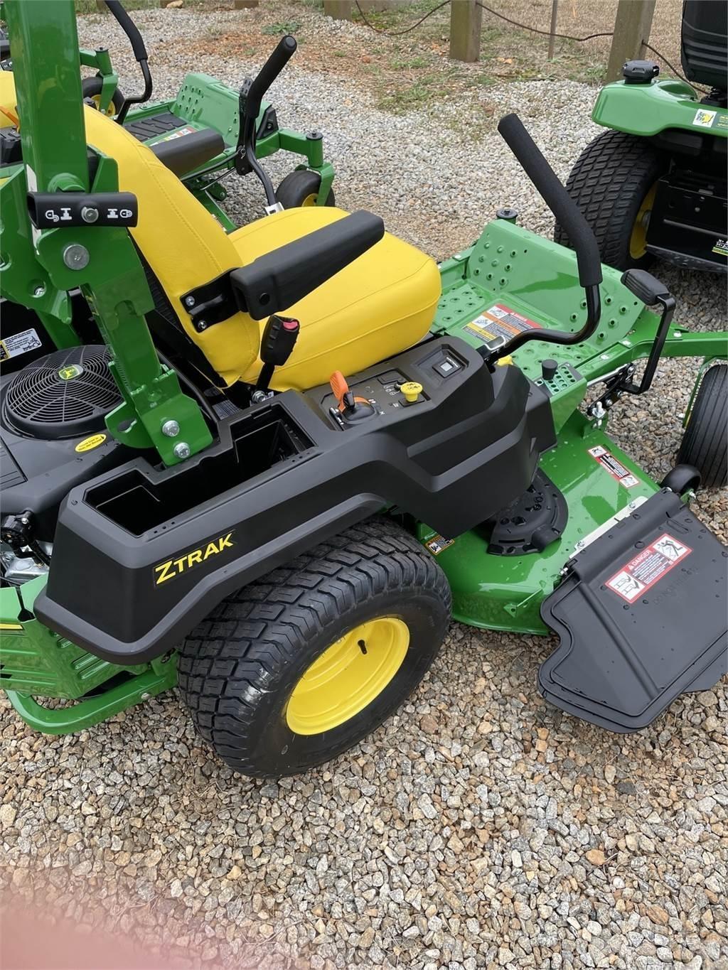 John Deere Z515E Nollsvängare