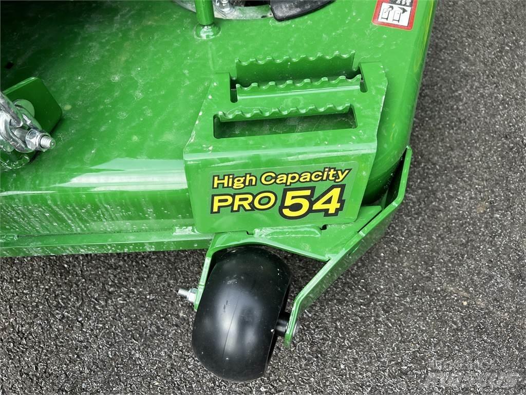 John Deere Z720E Nollsvängare