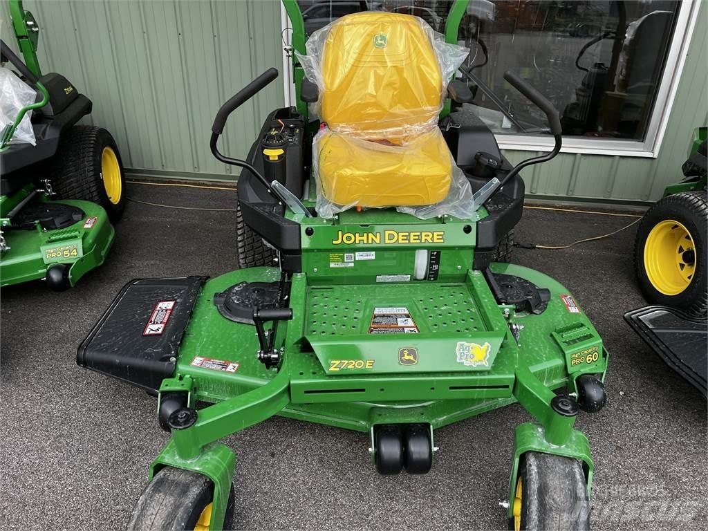 John Deere Z720E Nollsvängare