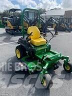 John Deere Z735E Nollsvängare