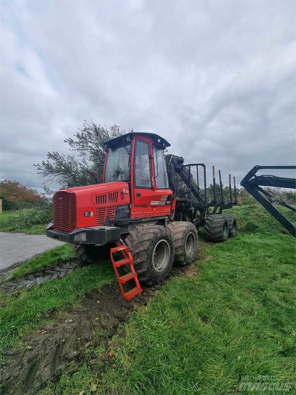 Komatsu 845 Skotare