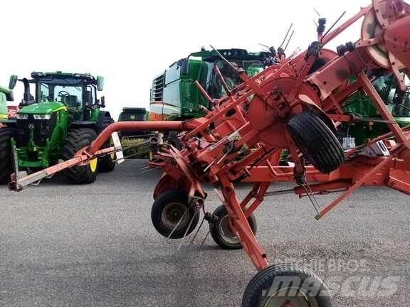 Kuhn GF 7702 Vändare och luftare