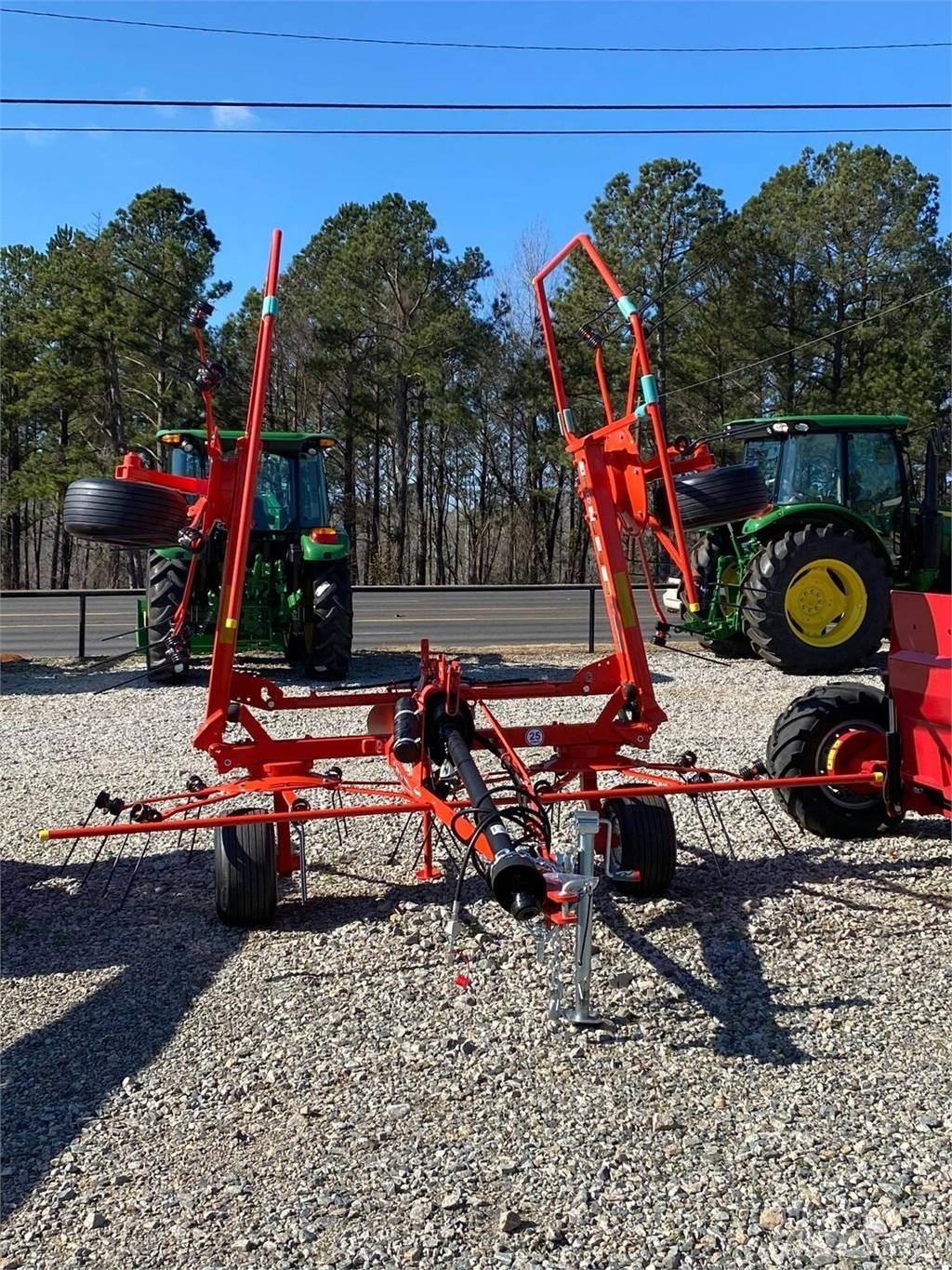 Kuhn GF5202T Vändare och luftare
