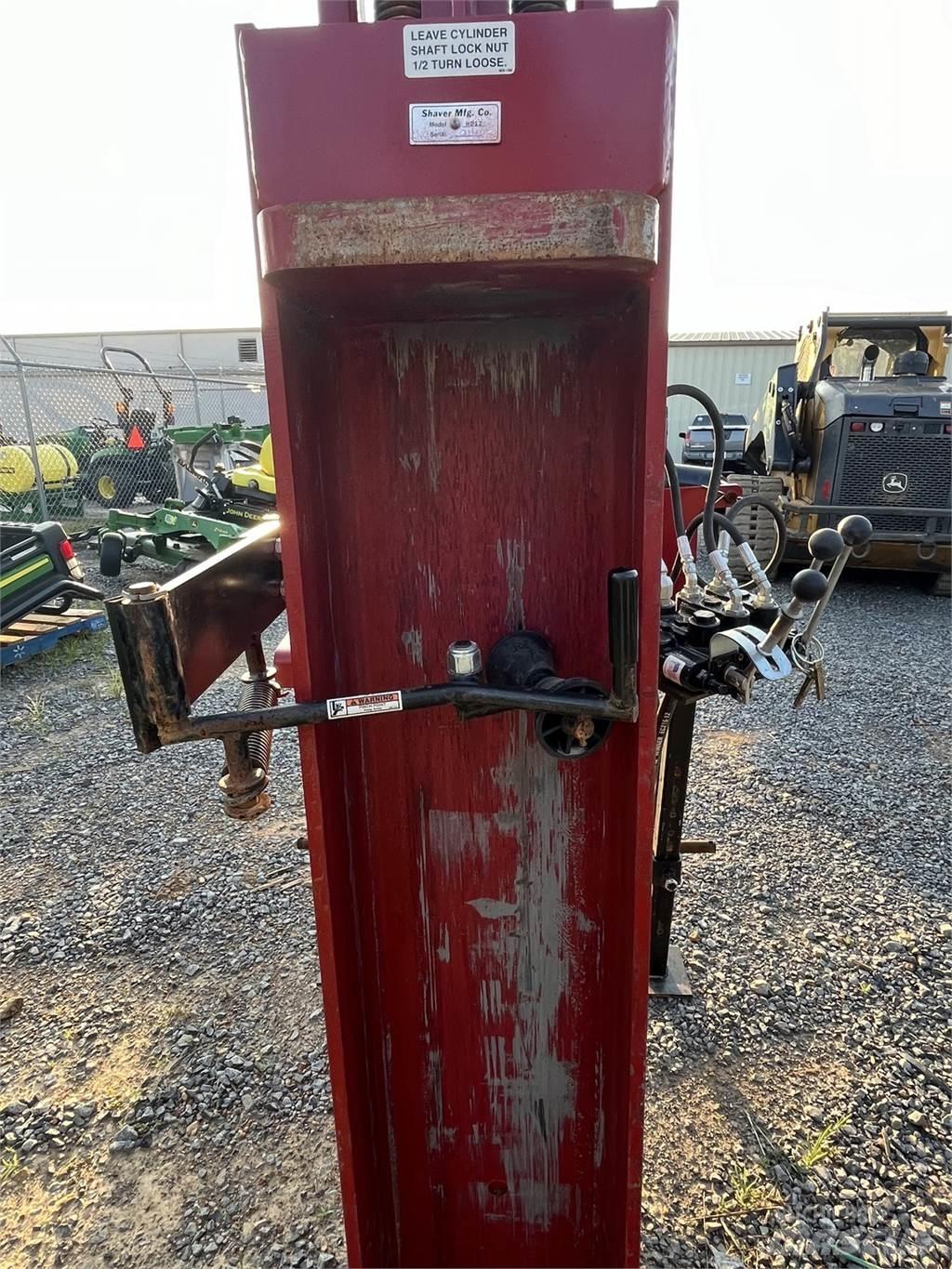  Shaver HS-12 Frontlastare och grävare