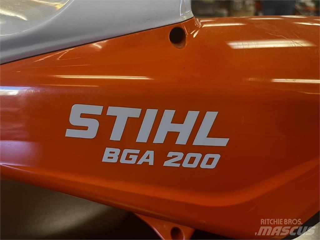 Stihl BGA200 Golfbilar