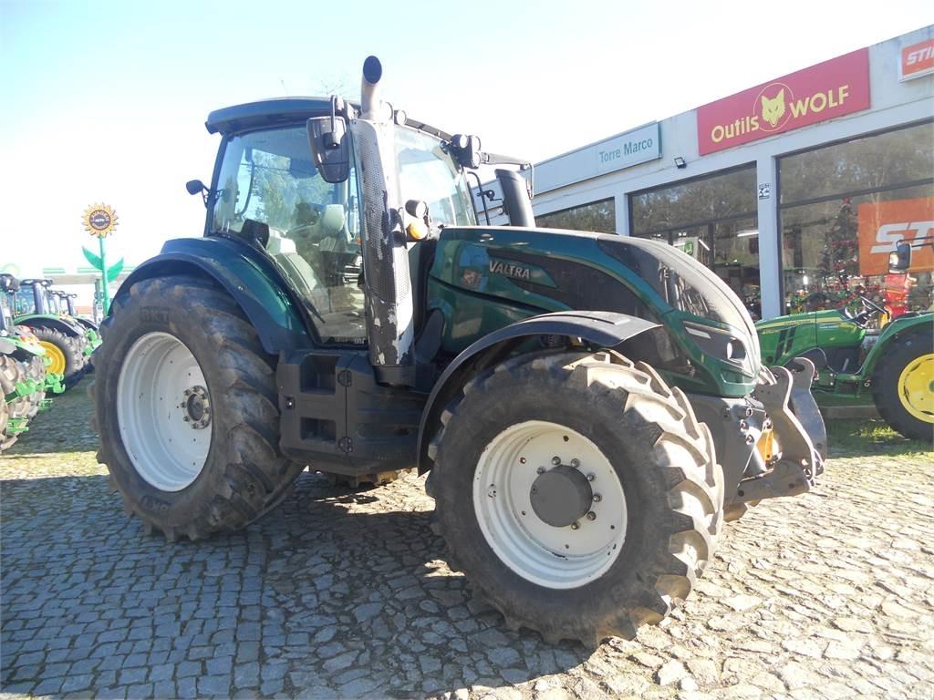 Valtra T174 Traktorer