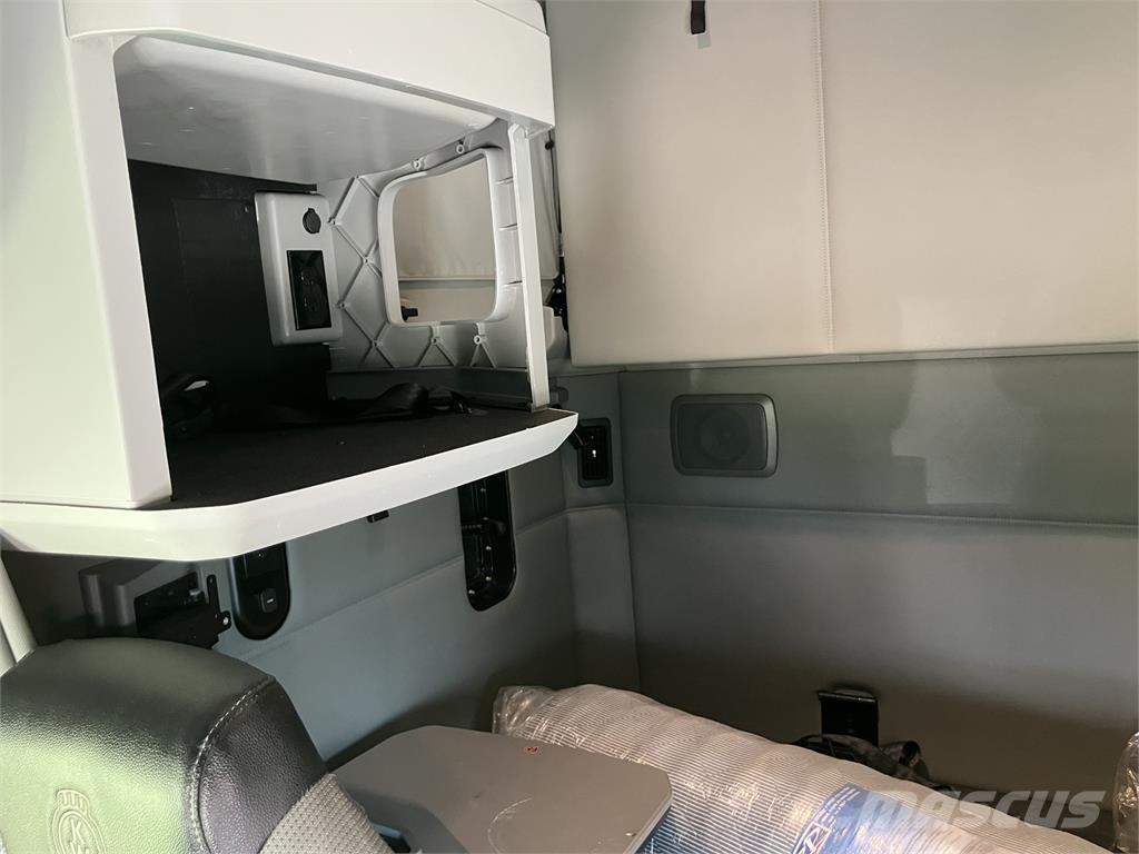 Kenworth T680 Övriga bilar