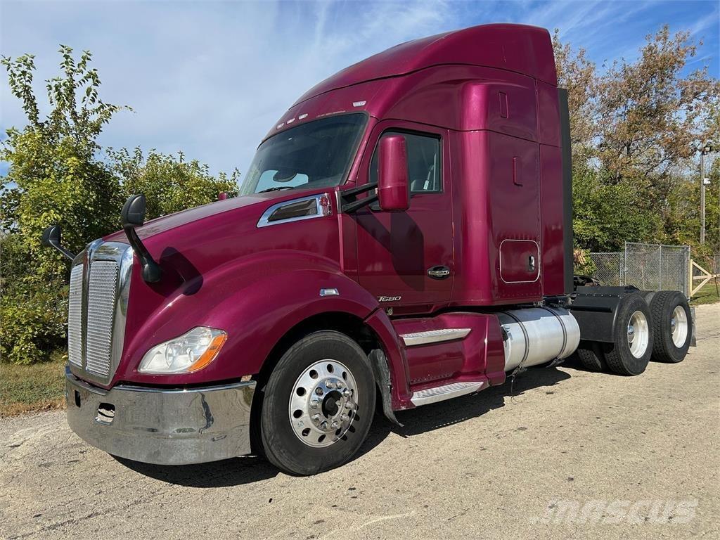 Kenworth T680 Övriga bilar