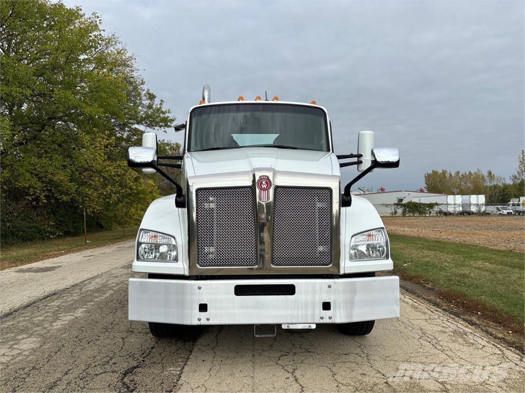 Kenworth T880 Övriga bilar