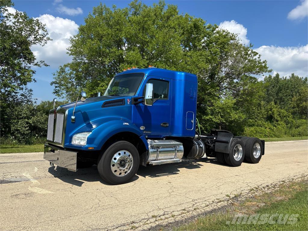 Kenworth T880 Övriga bilar