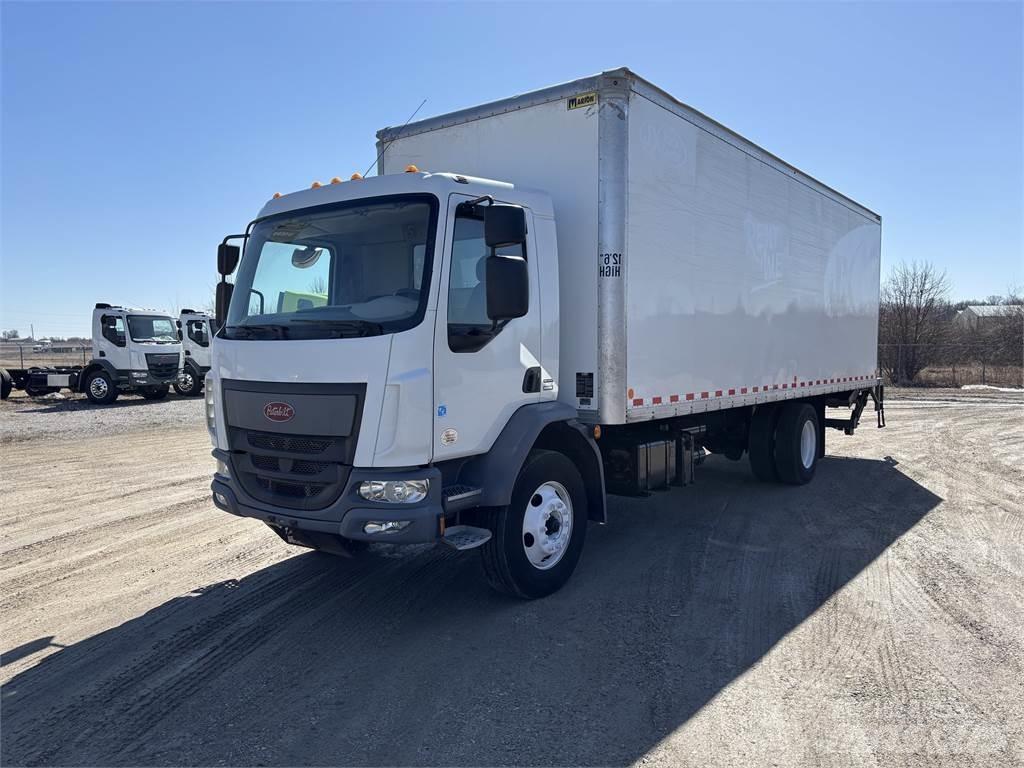 Peterbilt 220 Skåpbilar