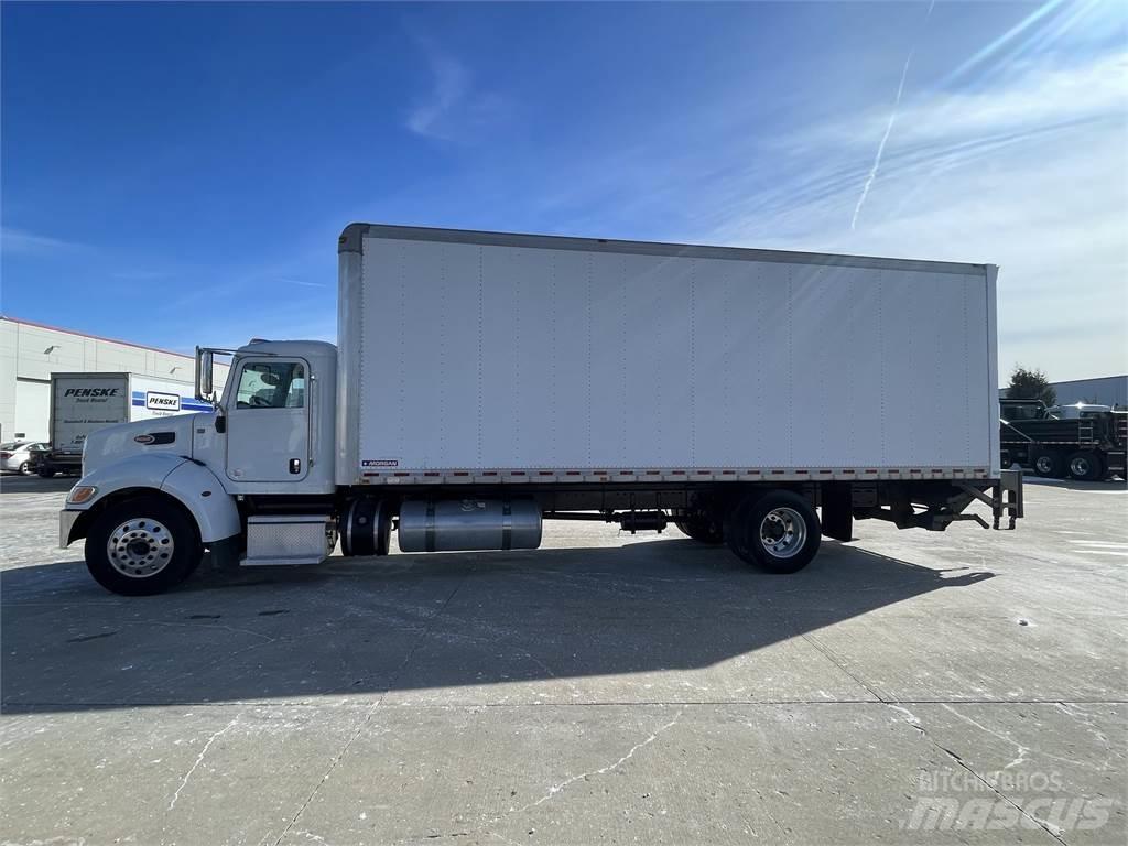 Peterbilt 337 Skåpbilar