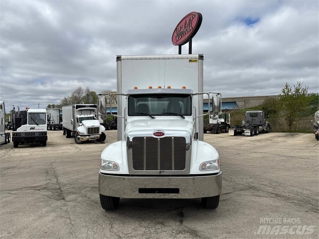 Peterbilt 337 Skåpbilar