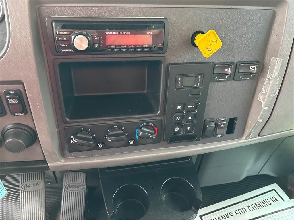 Peterbilt 337 Skåpbilar