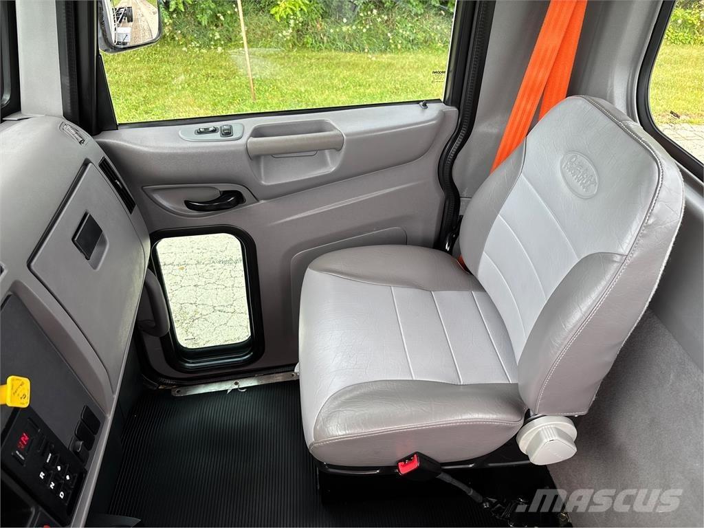 Peterbilt 337 Övriga bilar