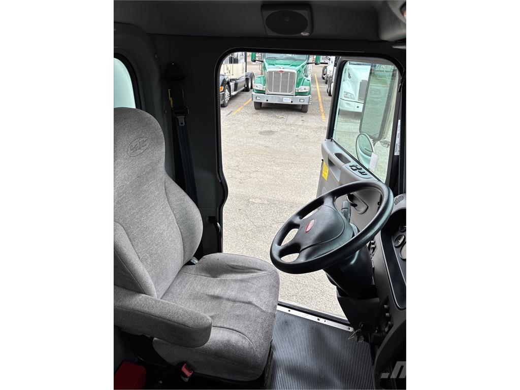 Peterbilt 337 Övriga bilar