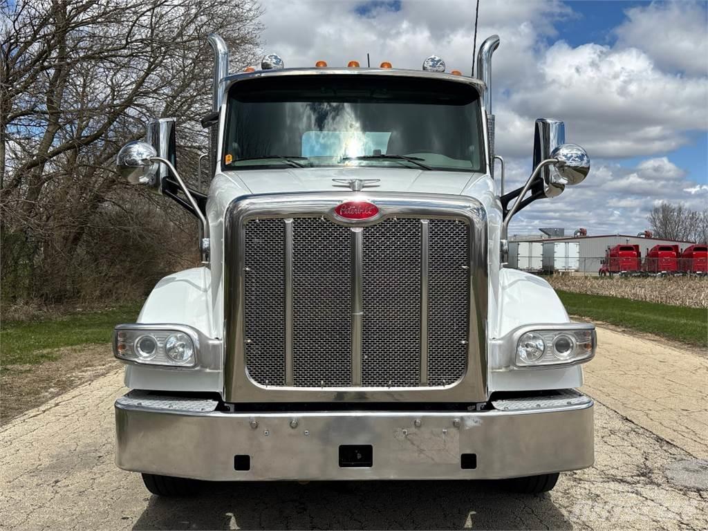 Peterbilt 567 Dragbilar