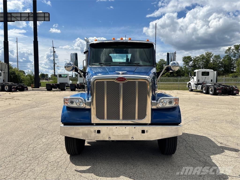 Peterbilt 567 Övriga bilar
