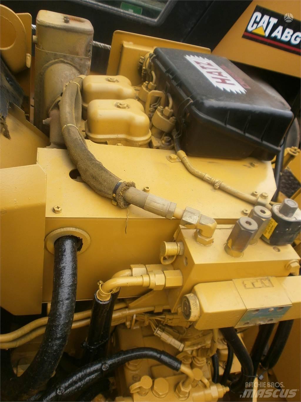 CAT CB224C Tvåvalsvältar