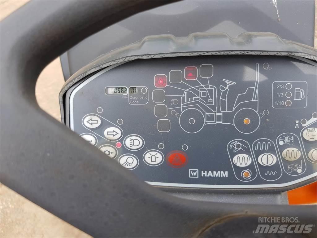 Hamm HD8VV Tvåvalsvältar