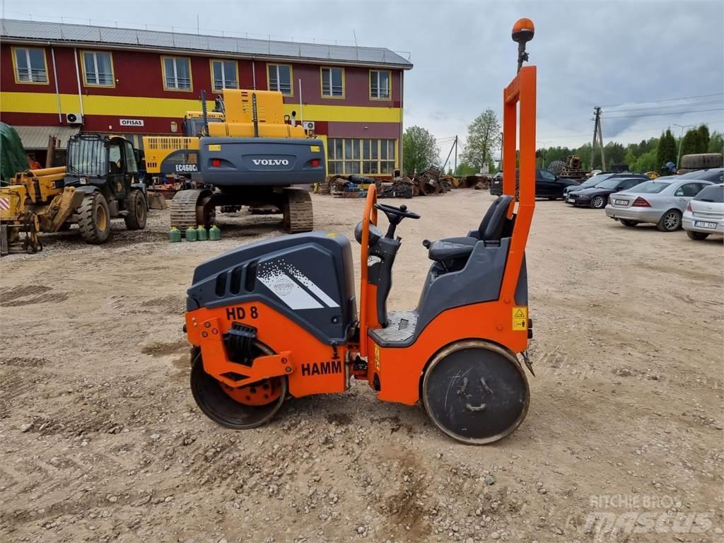 Hamm HD8VV Tvåvalsvältar