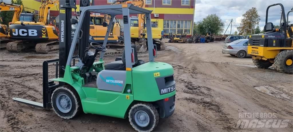 Mitsubishi FD20 Dieselmotviktstruckar